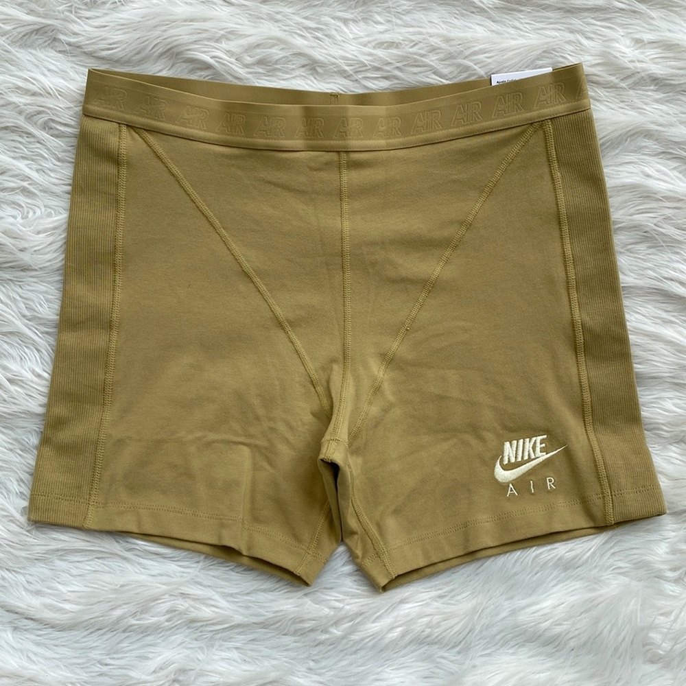 Nike | Air Rib Shorts